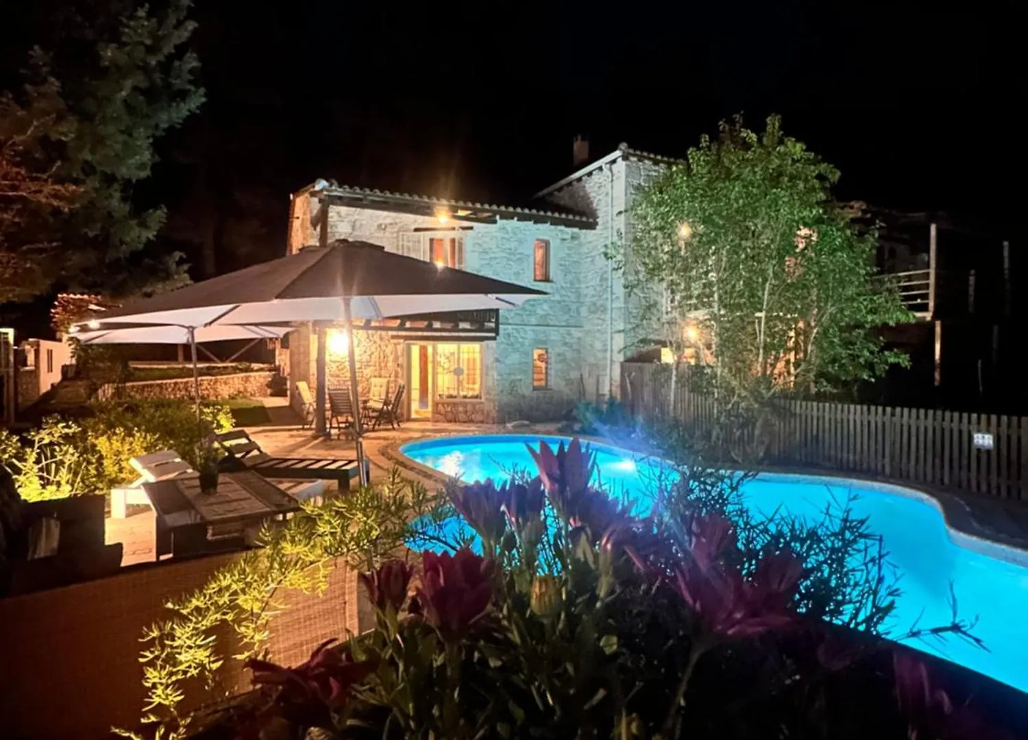 2K Eco Pool & Stone Villa Kriopigi 0*,  Řecko